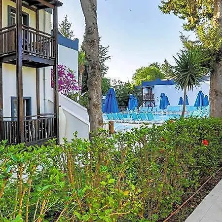 Garden Life 酒店 比特兹